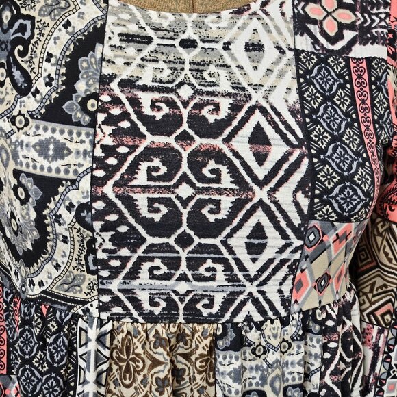 Pomelo Tunic Top Womens Size L Boho Patchwork Bell Sleeve Lightweight Flowy USA - Picture 7 of 10